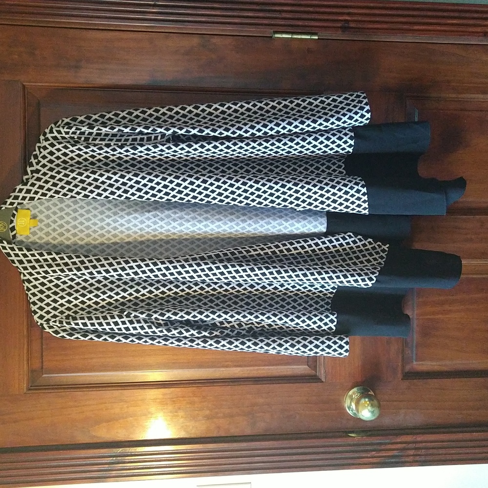 Liz Lange Cardigan